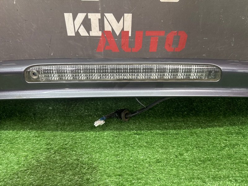 Спойлер крышки багажника Mitsubishi Outlander