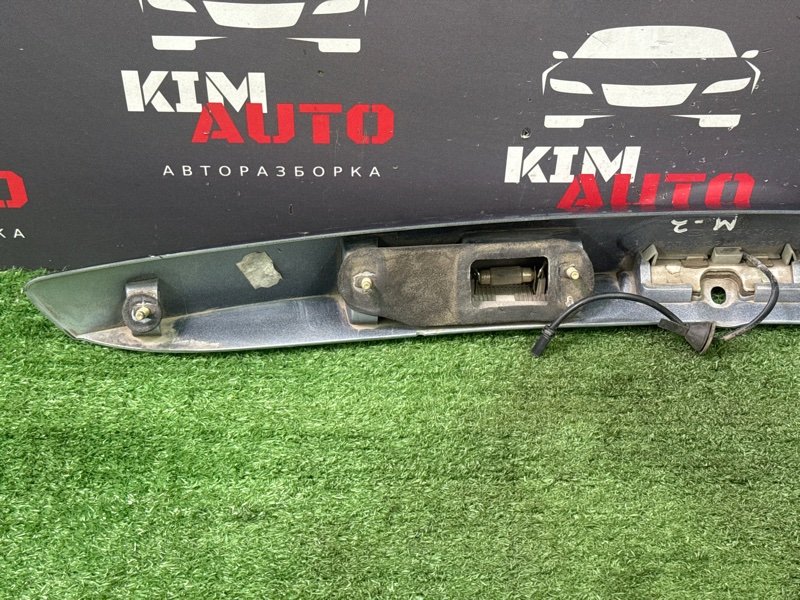 Молдинг крышки багажника Ford Mondeo 3