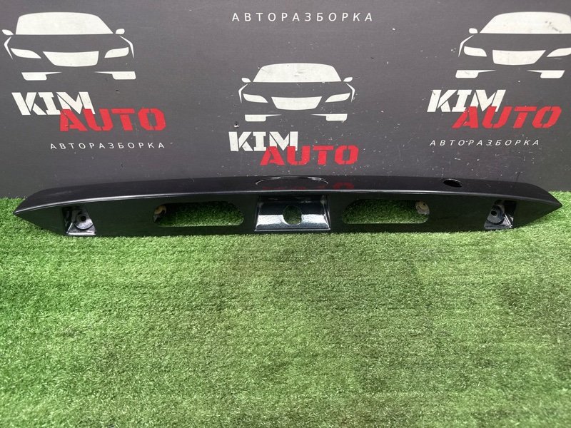 Накладка крышки багажника Hyundai Accent