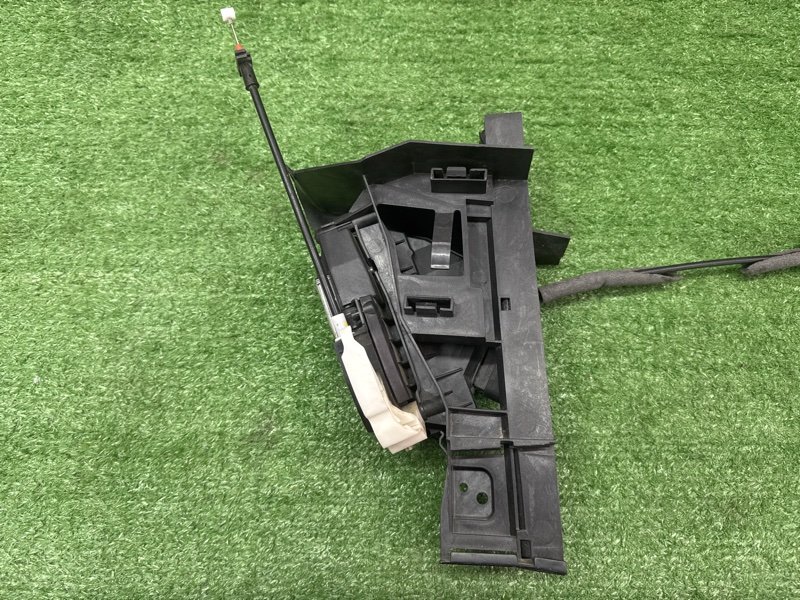 Замок двери Ford Focus 3