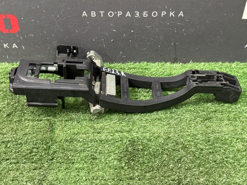 Кронштейн ручки двери Ford Focus 2