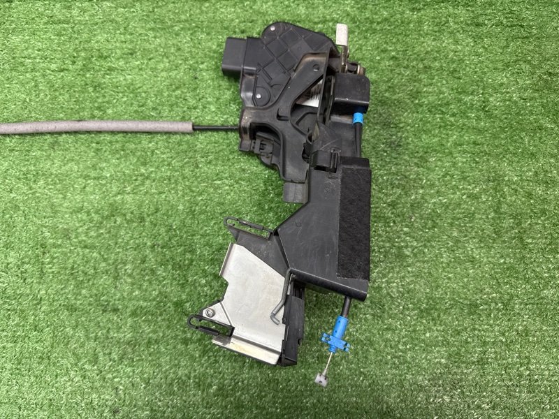 Замок двери Ford Mondeo 4