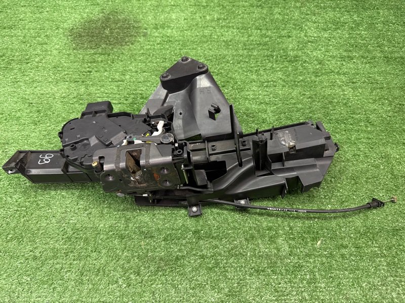 Замок двери Ford C-Max