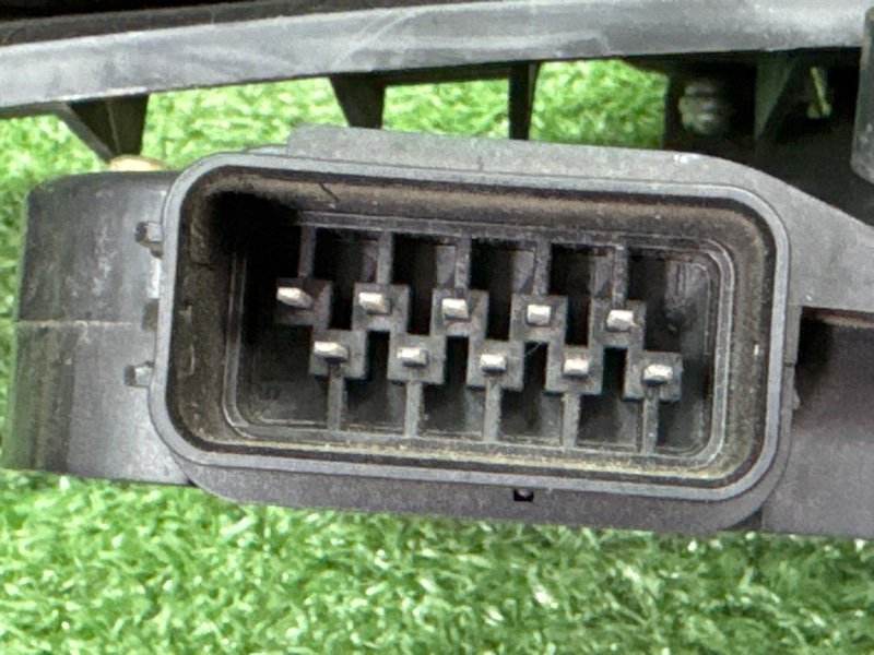 Замок двери Ford C-Max