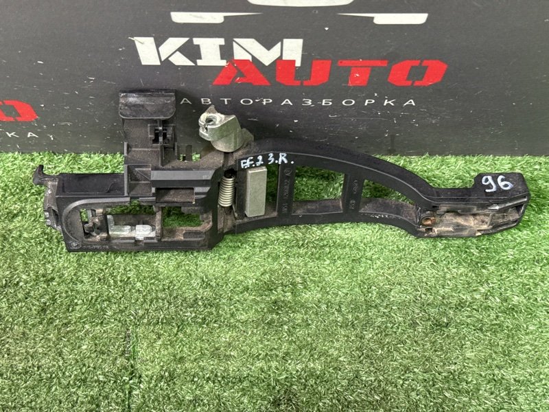 Кронштейн ручки двери Ford Focus 2