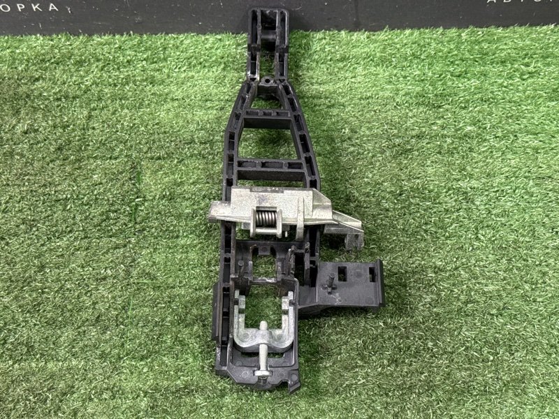 Кронштейн ручки двери Ford Focus 2