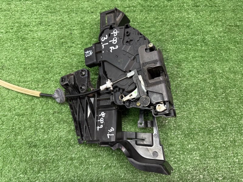 Замок двери Ford Focus 2