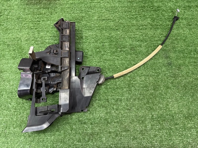 Замок двери Ford Focus 2