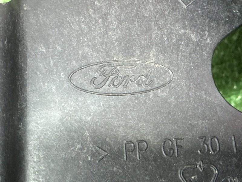 Замок двери Ford Fiesta