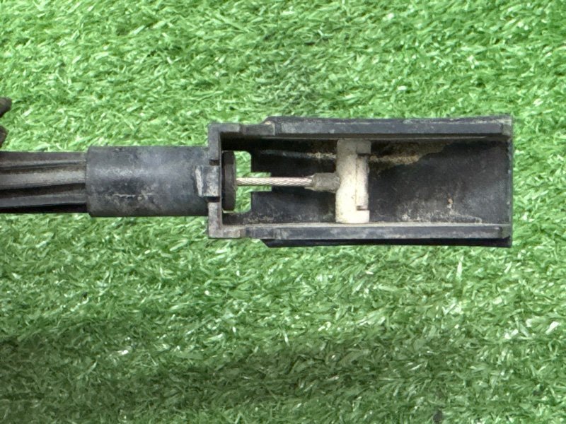 Замок двери Ford Fiesta