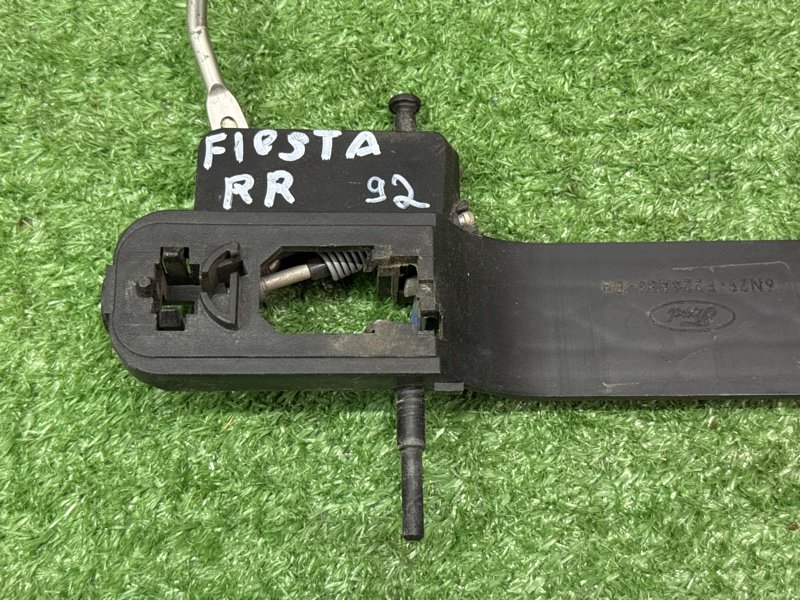 Кронштейн ручки двери Ford Fiesta