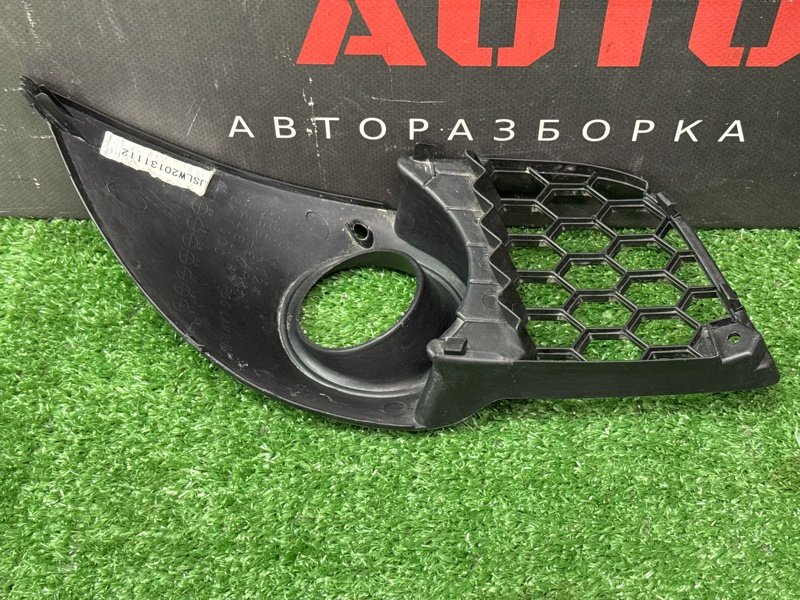 Решетка ПТФ Mitsubishi Lancer 10