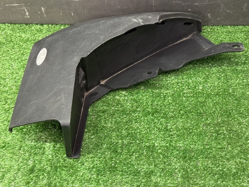 Брызговик Land Rover Discovery 3