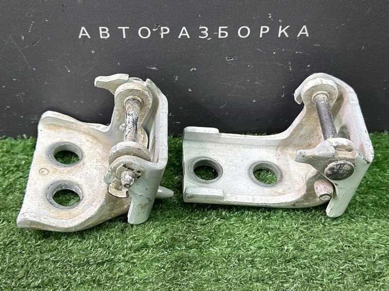 Петли двери Citroen C 4