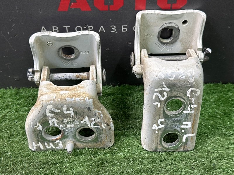 Петли двери Citroen C 4