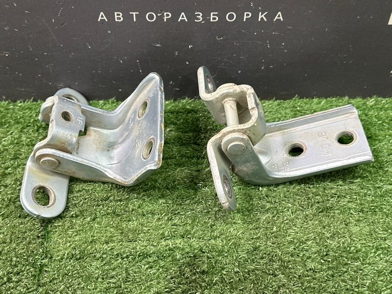 Петли двери Kia Rio 2