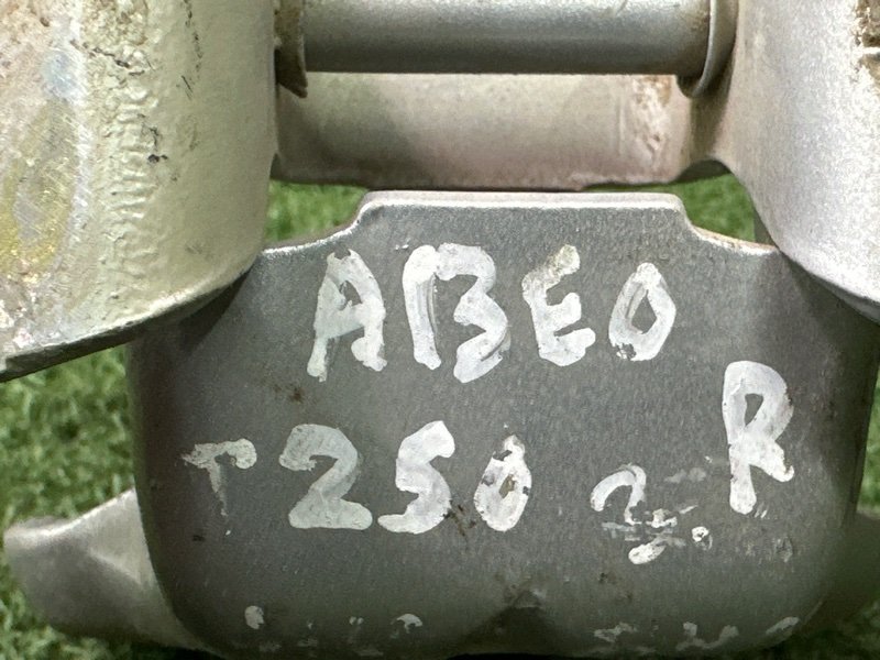 Петли двери Chevrolet Aveo