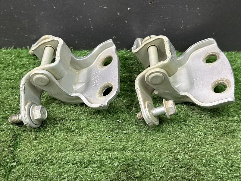 Петли двери Chevrolet Aveo