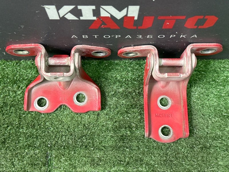 Петли двери Hyundai i20