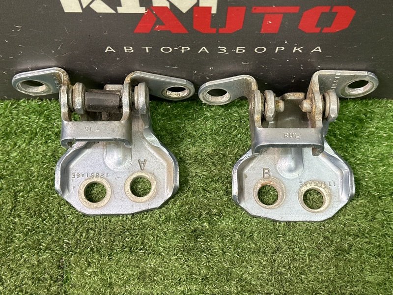 Петли двери Ford Fusion