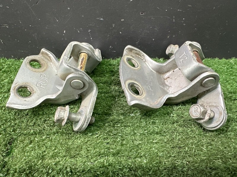 Петли двери Chevrolet Aveo