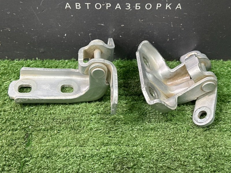 Петли двери Chevrolet Cruze