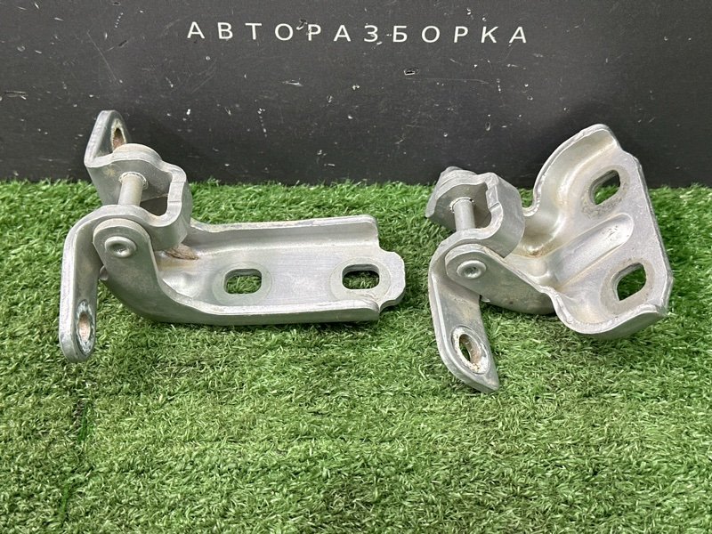 Петли двери Chevrolet Cruze