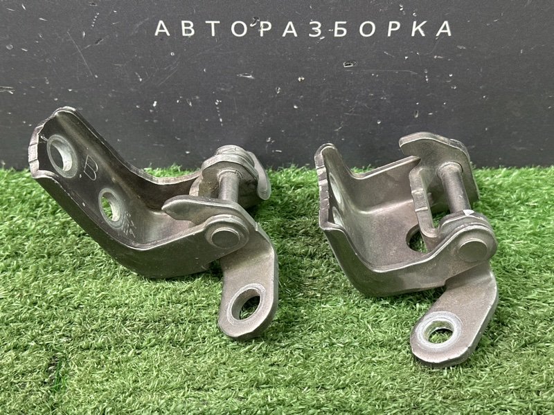 Петли двери Honda Civic 5D