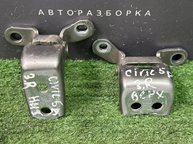 Петли двери Honda Civic 5D