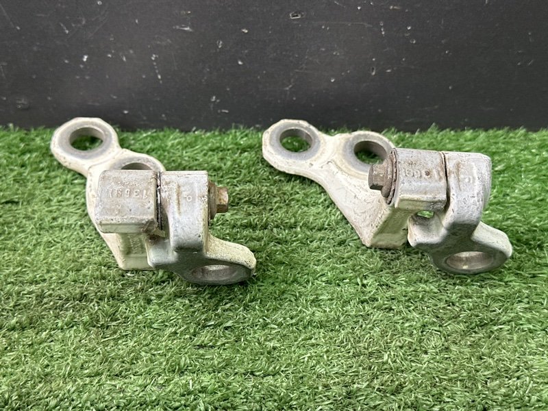 Петли двери Ford Focus 2