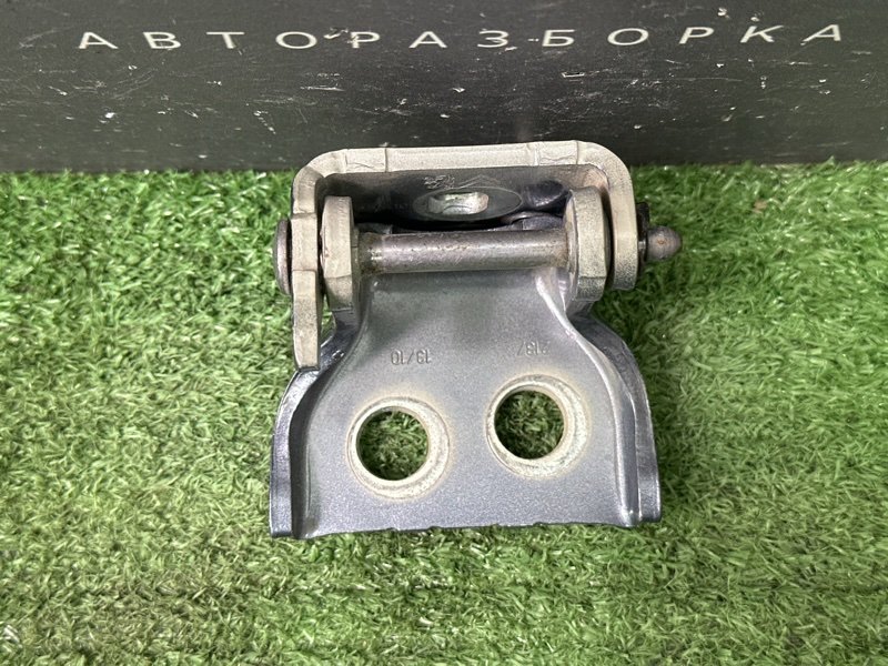 Петля двери Citroen C 4