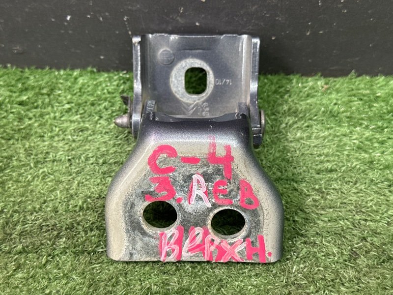 Петля двери Citroen C 4