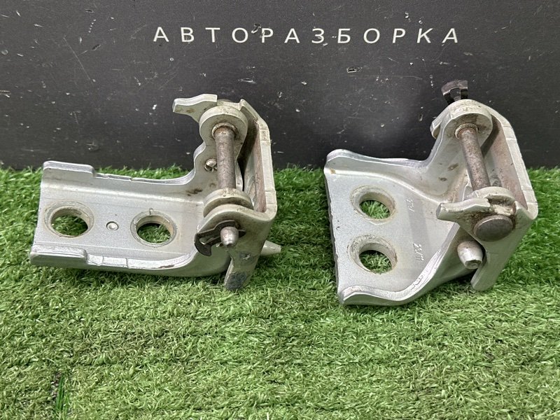 Петли двери Citroen C 4