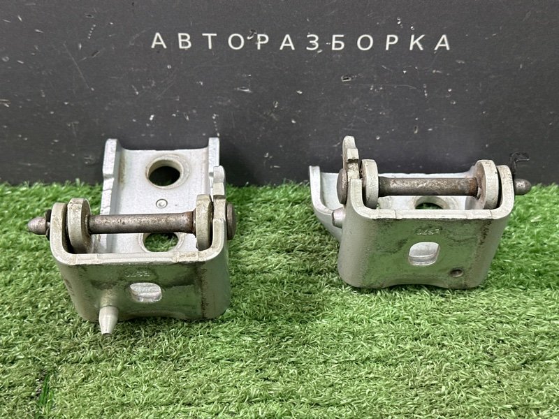 Петли двери Citroen C 4