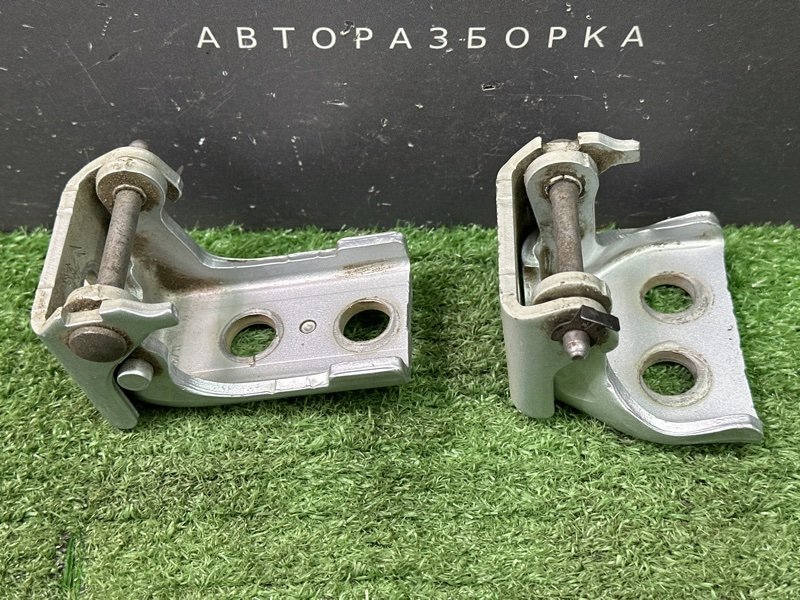 Петли двери Citroen C 4