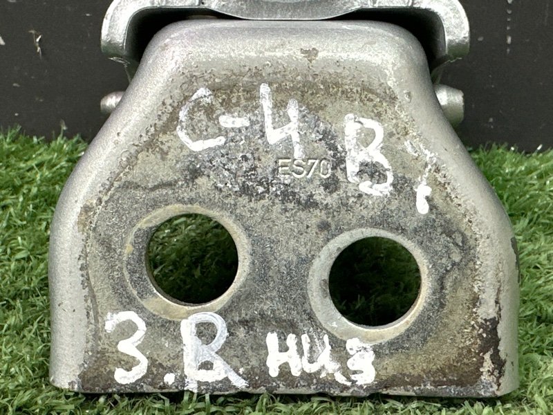 Петли двери Citroen C 4