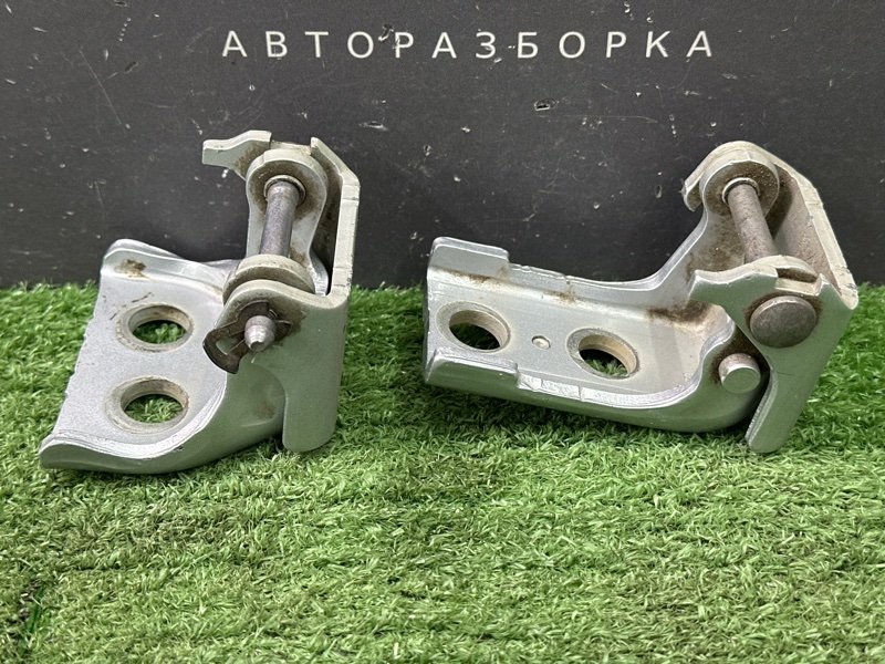 Петли двери Citroen C 4