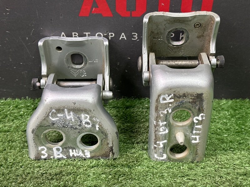 Петли двери Citroen C 4