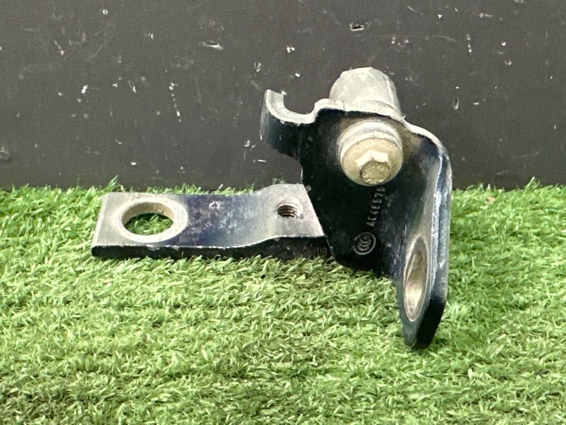 Петля двери Ford Mondeo 4