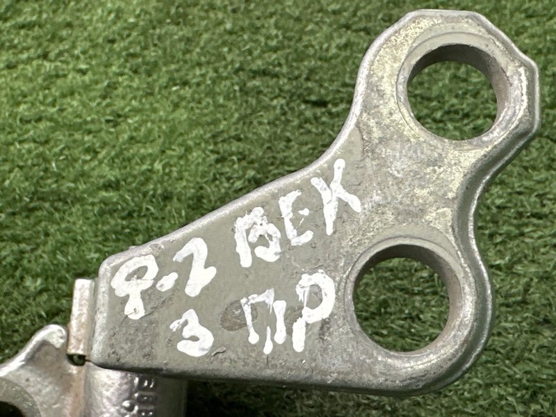 Петли двери Ford Focus 2