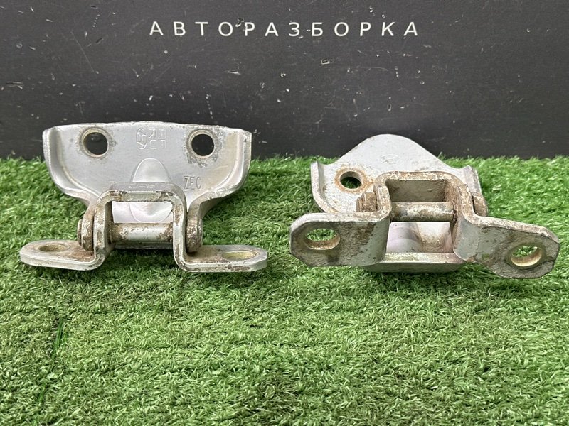 Петли двери Hyundai Sonata 4