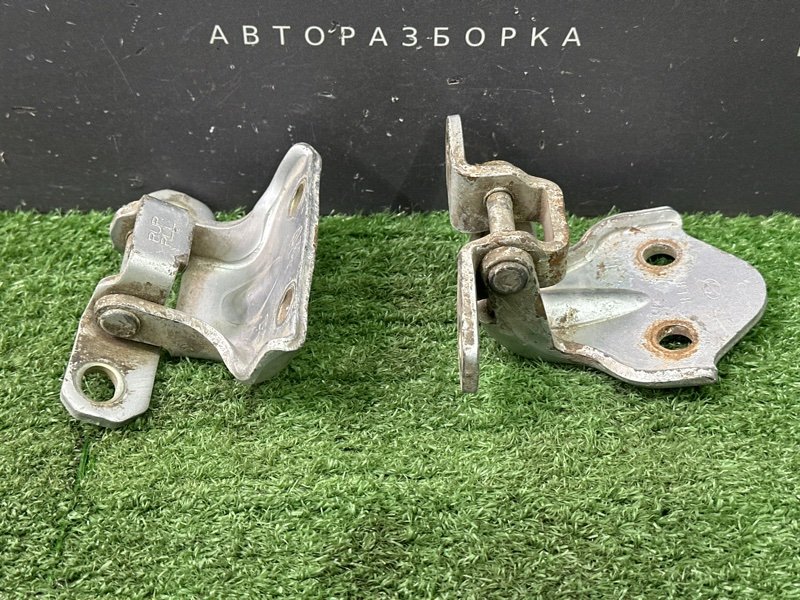 Петли двери Hyundai Sonata 4