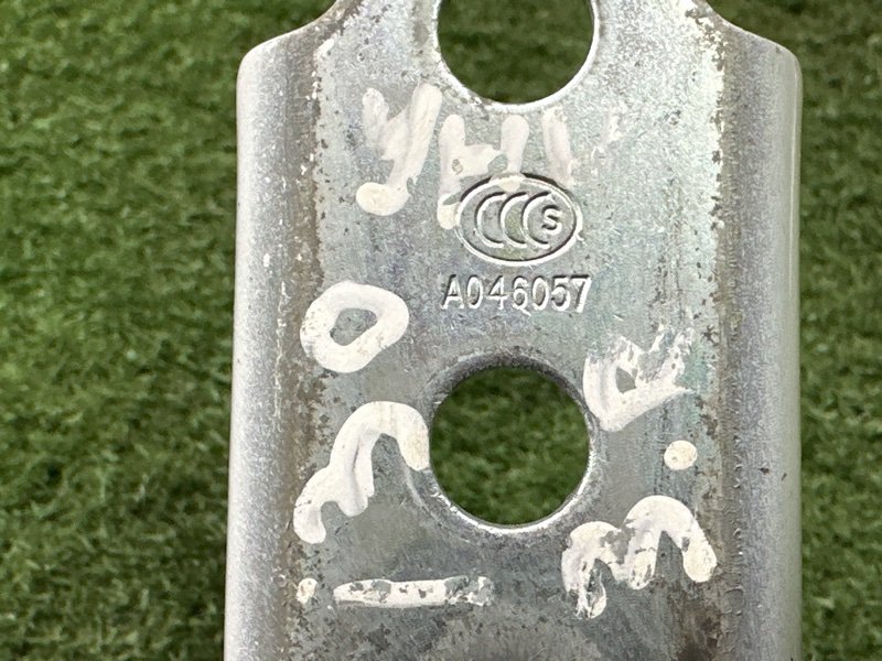 Петли двери Hyundai i30 GD