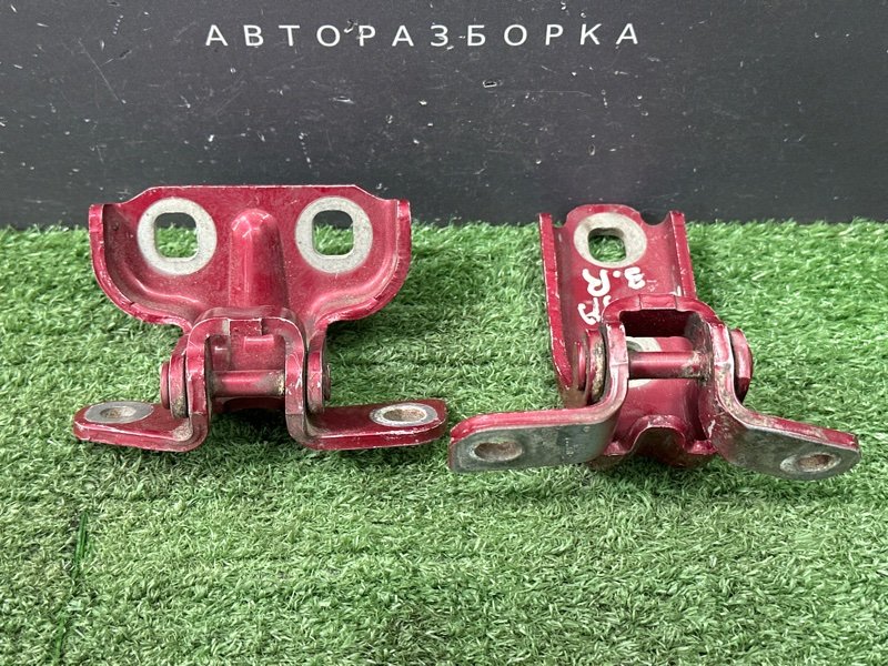 Петли двери Opel Astra J