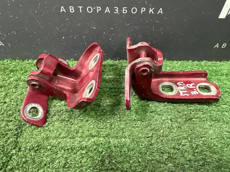 Петли двери Opel Astra J