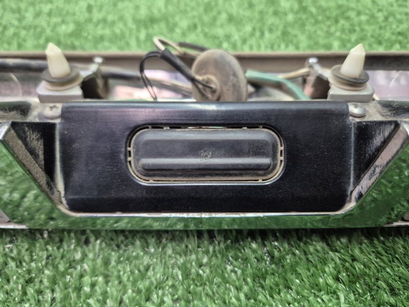 Молдинг крышки багажника Chevrolet Orlando