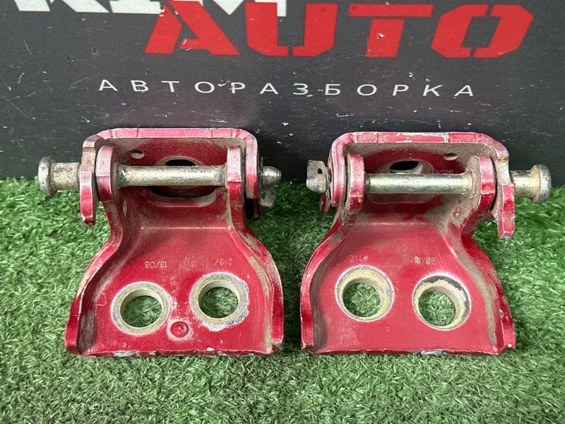 Петли двери Peugeot 307