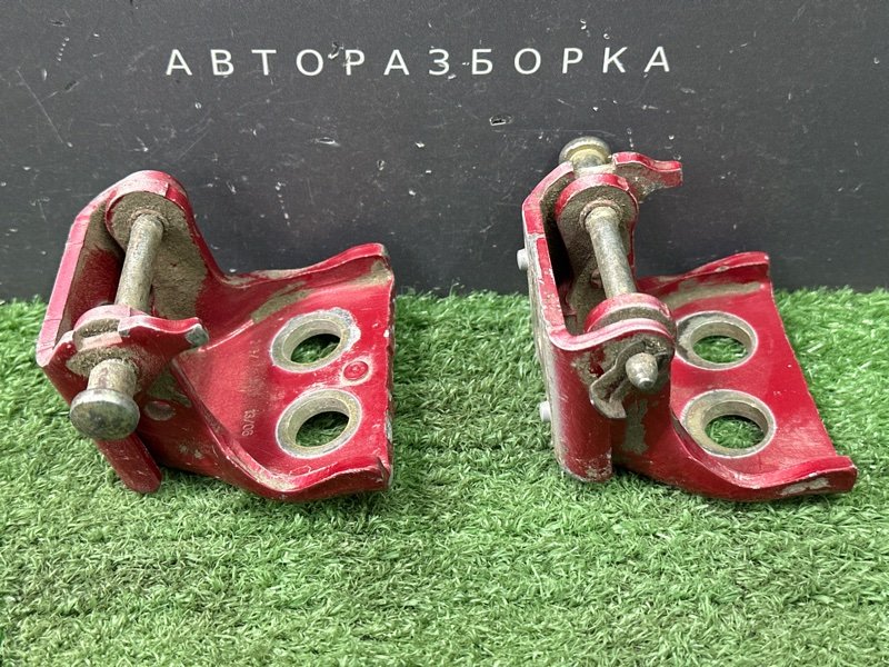 Петли двери Peugeot 307