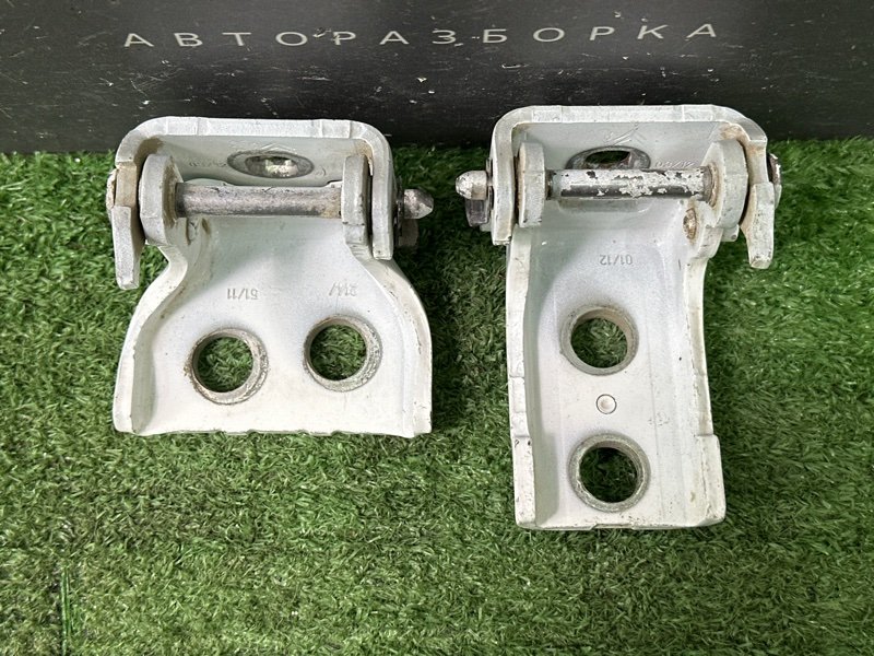 Петли двери Citroen C 4