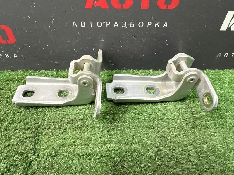 Петли двери Chevrolet Cruze